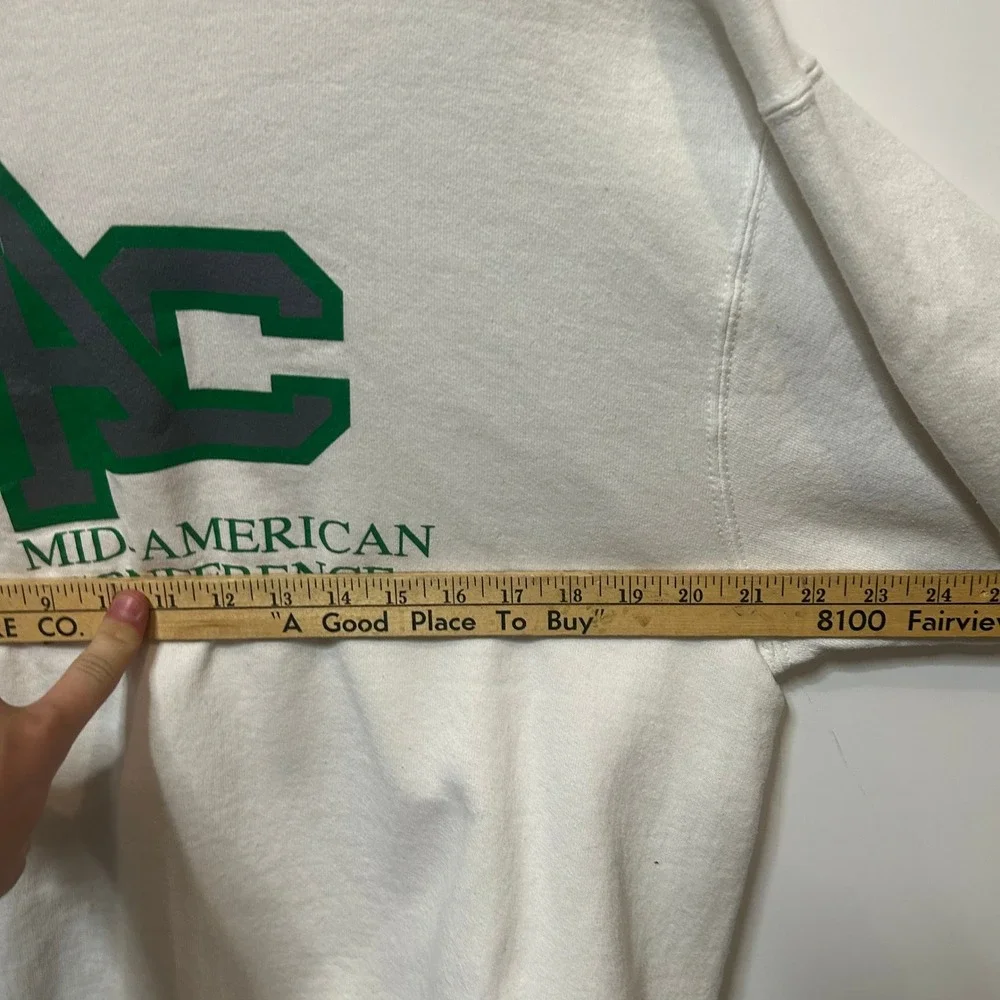 Vintage Fruit of the Loom MAC Mid-American Conference Sweatshirt White XL USA